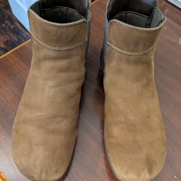Men's Brown Leather Ankle Boots - Picture 1 of 8